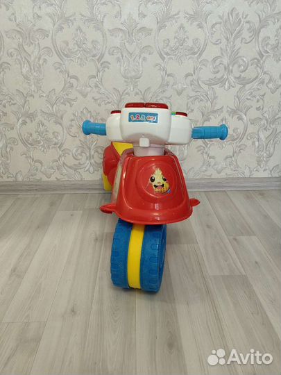 Мотоцикл - трицик (Каталка)