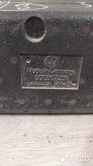 Абсорбер заднего бампера Volkswagen Golf 7 Gt1 С