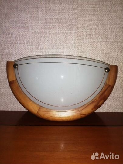 Настенный светильник бра