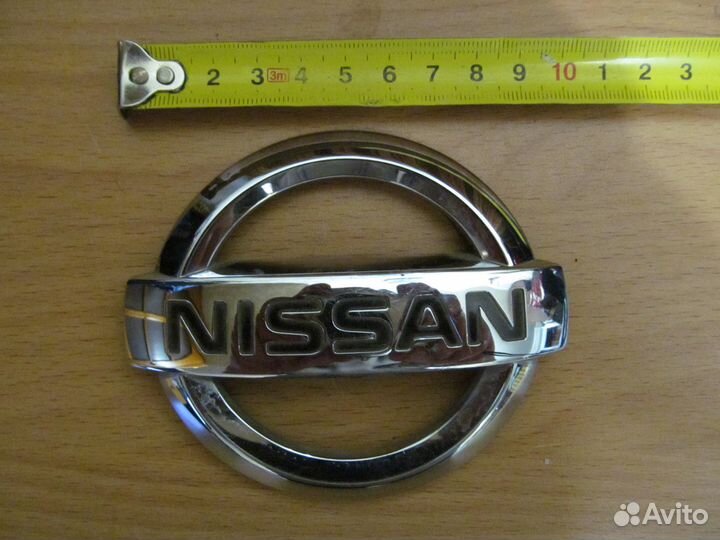 Шильдик nissan