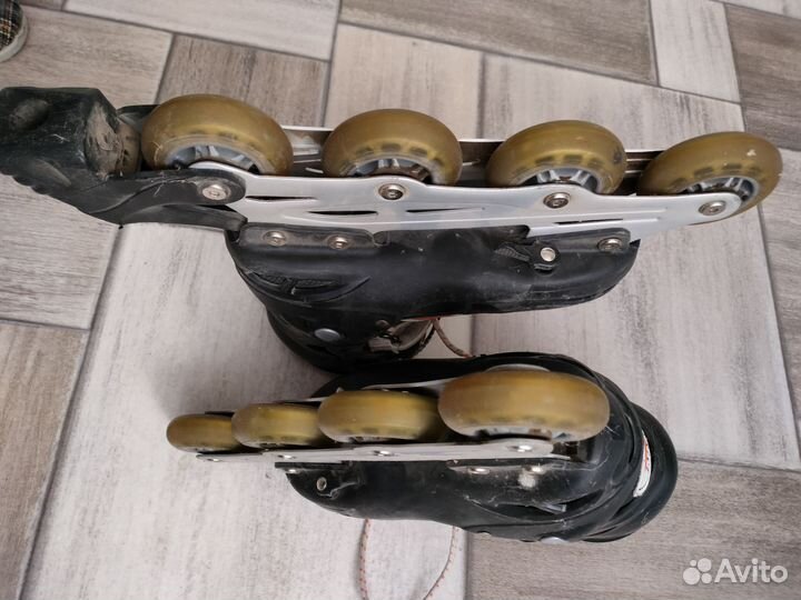 Роликоаые коньки