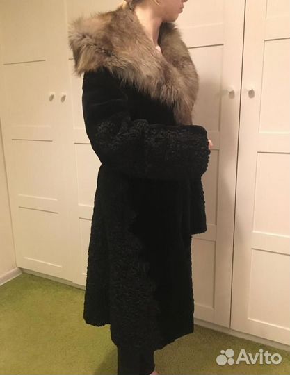 Шуба из бобрика