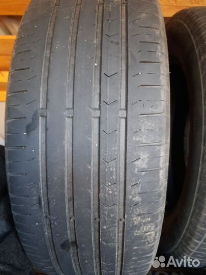 Continental ContiPremiumContact 5 225/60 R17 99V