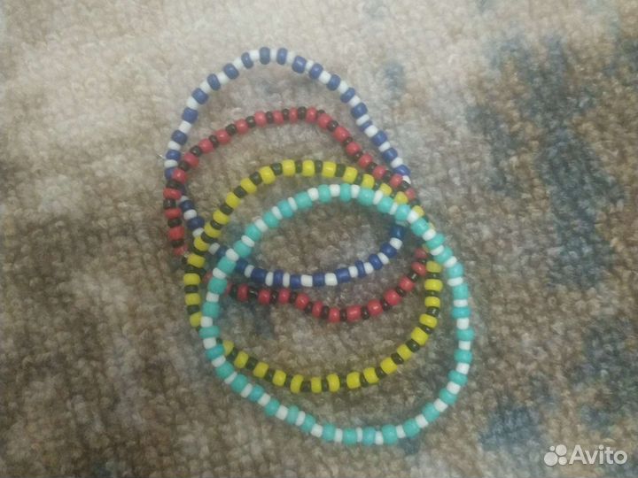 Браслеты из бисера