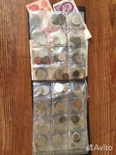 Коллекция монет и банкнот