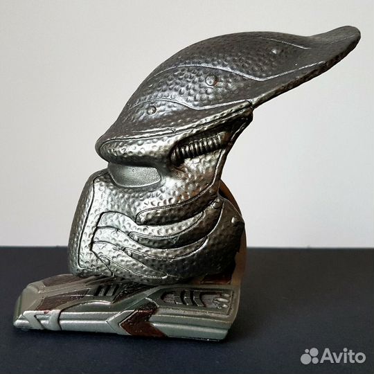 AVP Predator Mask Set