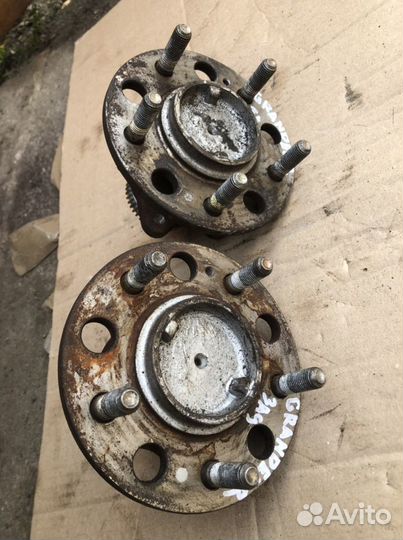 Hyundai Grandeur Sonata NF ступица задняя