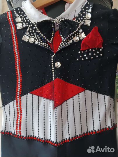 Костюм для фигурного катания