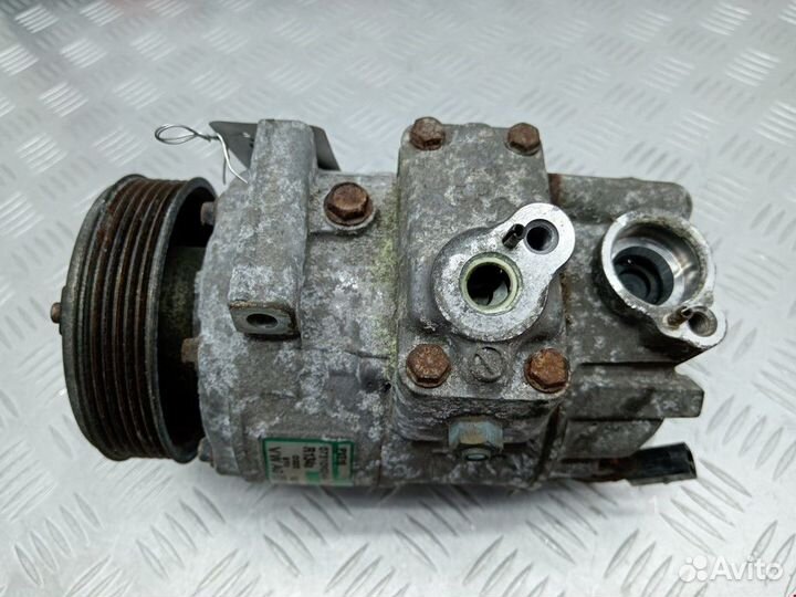 Компрессор кондиционера Volkswagen Touran 2004