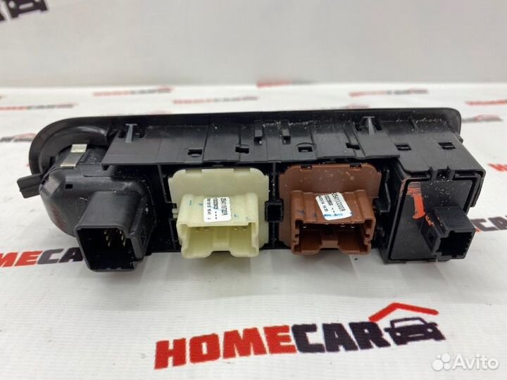 Блок управления стеклоподъемниками Renault Kaptur