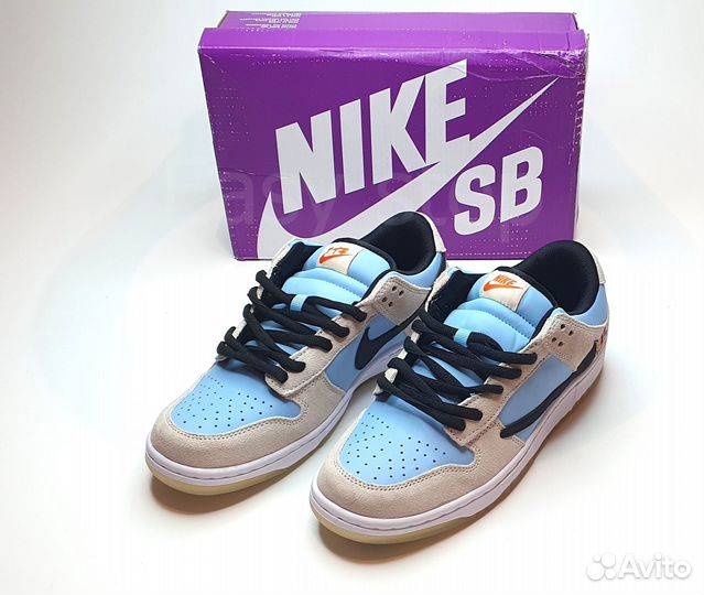 Nike SB Dunk Low SP TS Travis Scott x Playstation