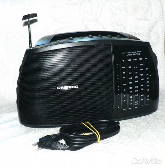 Радиоприемник grundig Concert Boy 240, рабочий