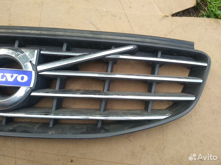 Решетка радиатора Volvo XC 60 рестайлинг