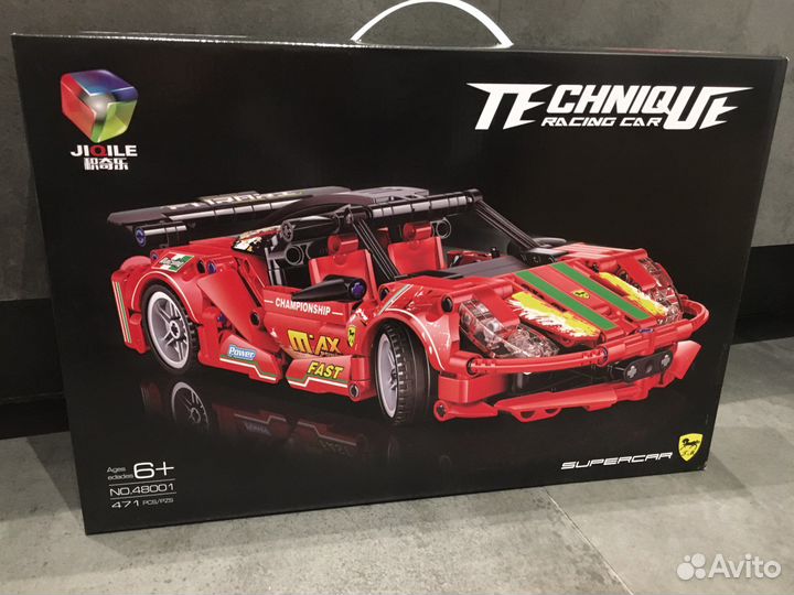 Машинка Ferrari конструктор