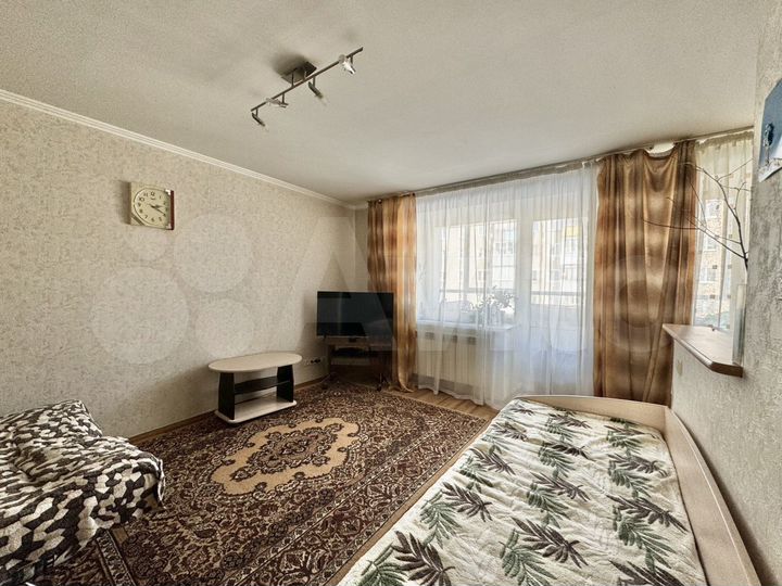 2-к. квартира, 48 м², 2/9 эт.