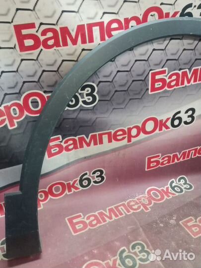 Volkswagen Tiguan накладка крыла передняя правая