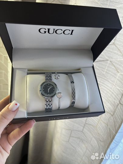 Продам часы