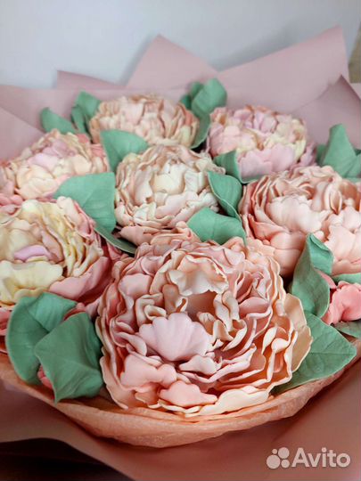 Букет из шоколадных цветов