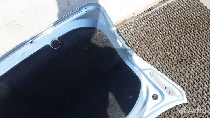 Крышка багажника Mazda 3 BK (2003-2009)