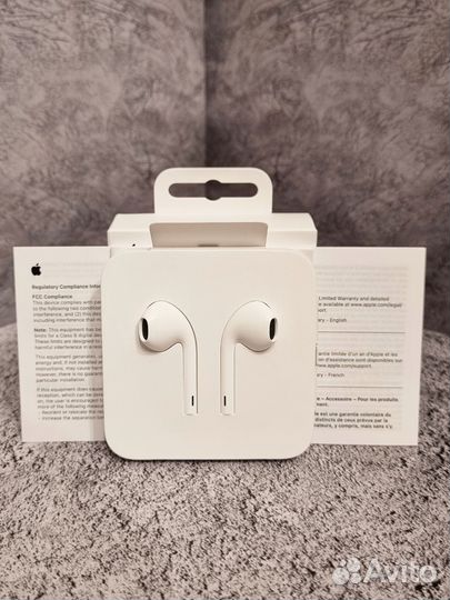 Наушники Apple EarPods USB-C для iPhone 15 (новые)