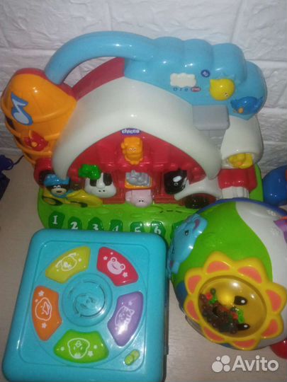 Развивающие игрушки для малышей