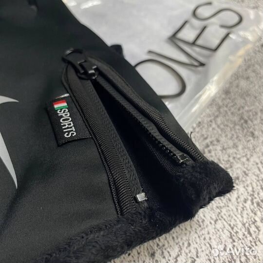 Перчатки Nike