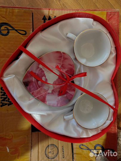 Чайные пары и кофейный сервиз
