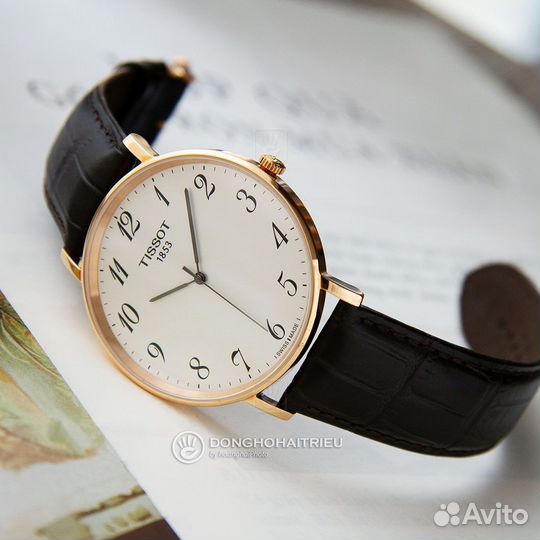 Мужские наручные часы Tissot T109.610.36.032.00