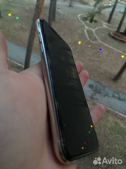 iPhone X, 64 ГБ