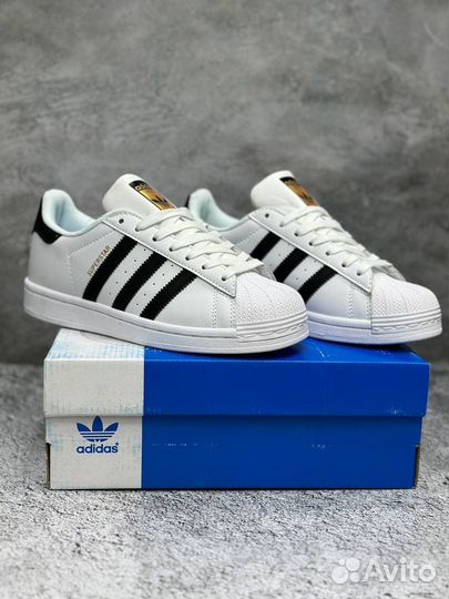 Кроссовки Adidas Superstar