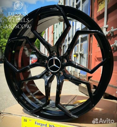 Кованые диски R20 на Mercedes E-Class AMG