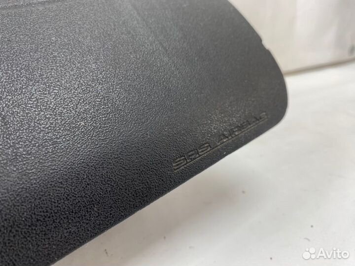 Подушка безопасности пассажира Subaru Forester SG5