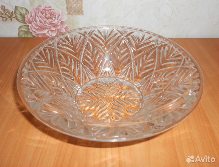 Посуда из стекла и хрусталя