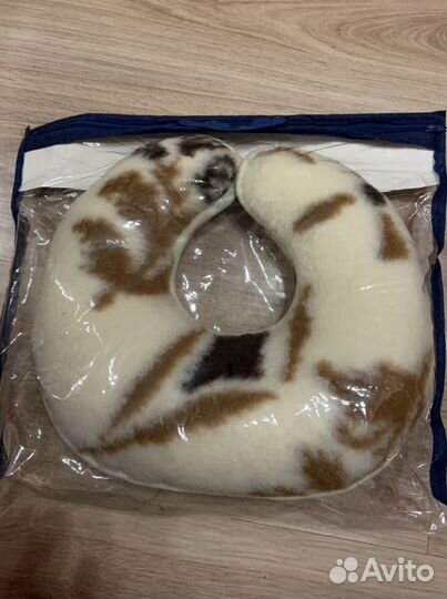 Подушка-рогалик от Bauer