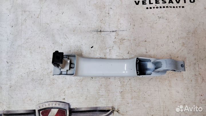 Ручка двери наружняя LADA Vesta 2015-2023 год