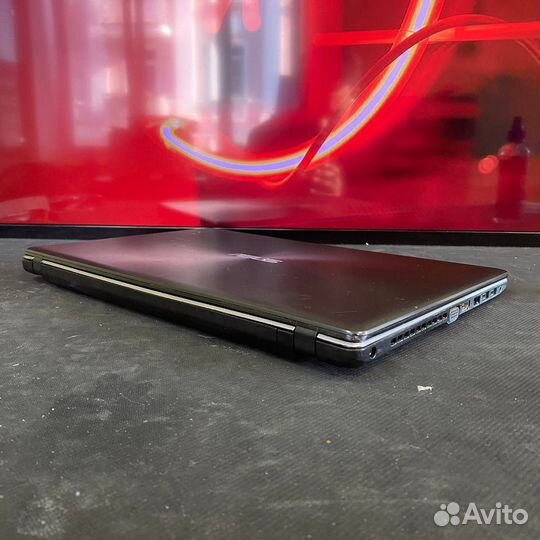 Игровой ноутбук Asus Core i7 GT 740m