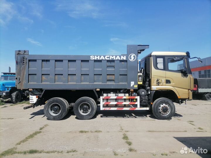 Shacman (Shaanxi) SX32586V385, 2022