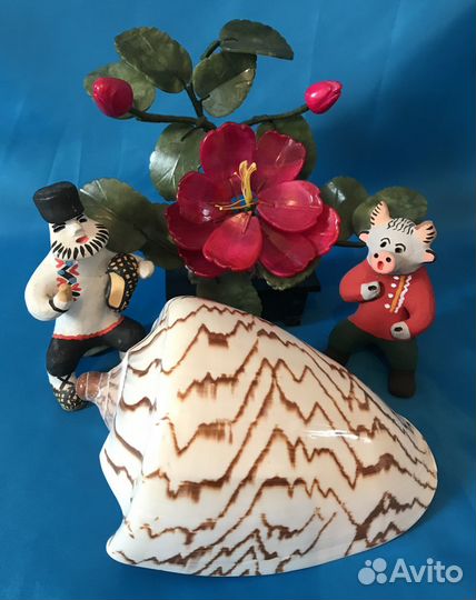 Фигурки, сувениры