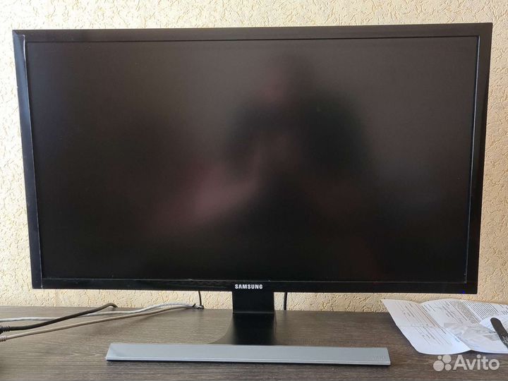 Монитор Samsung U28E590D 3840x2160 4K