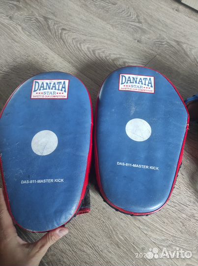 Боксерские лапы Danata, перчатки