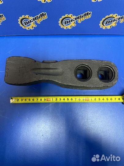 Зуб ковша MST 544, 542, 644, 644+ 54204202