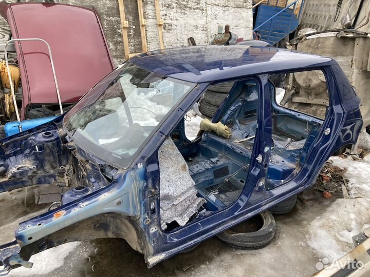 Кузов по частям Skoda Fabia 2