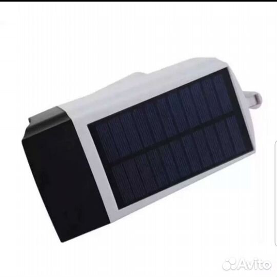 Уличный светильник с датчиком движения