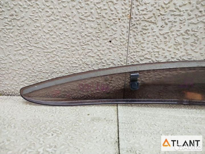 Ветровик задний левый nissan march