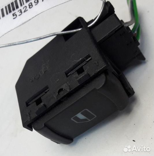 Кнопка стеклоподъемника Volkswagen Passat