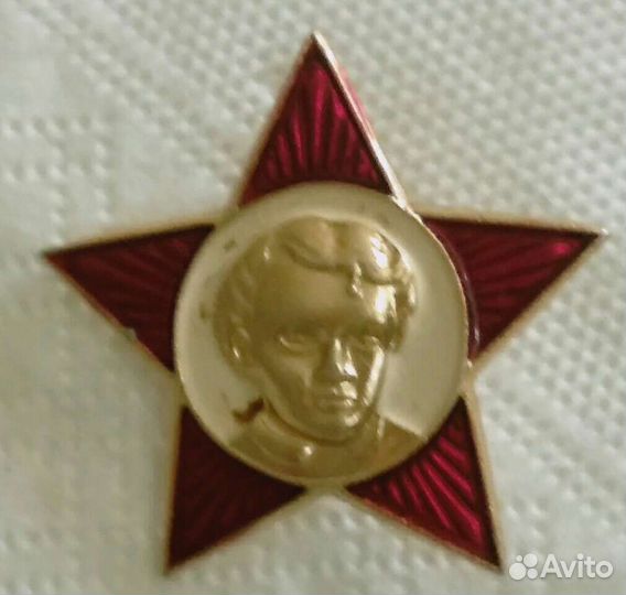 Значок Октябренка