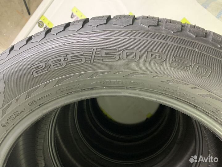 Nokian Tyres Hakkapeliitta 9 SUV 285/50 R20 116T