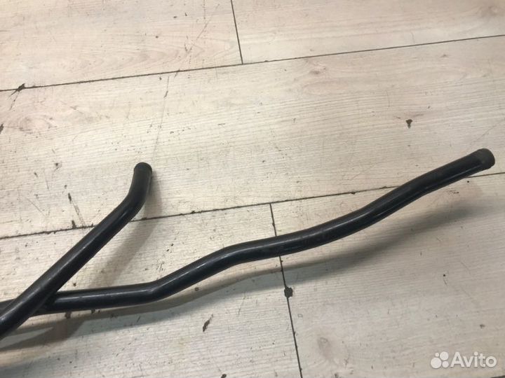 Патрубок системы охлаждения Mercedes Sprinter W909