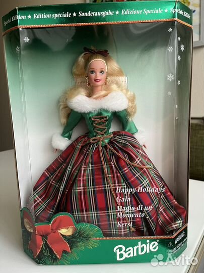 Кукла barbie happy holidays 1995