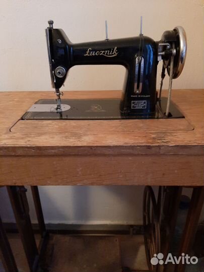 Швейная машина